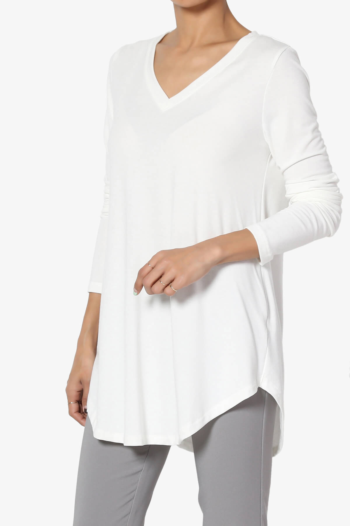 Load image into Gallery viewer, Ramada Long Sleeve Flowy Jersey Top IVORY_3
